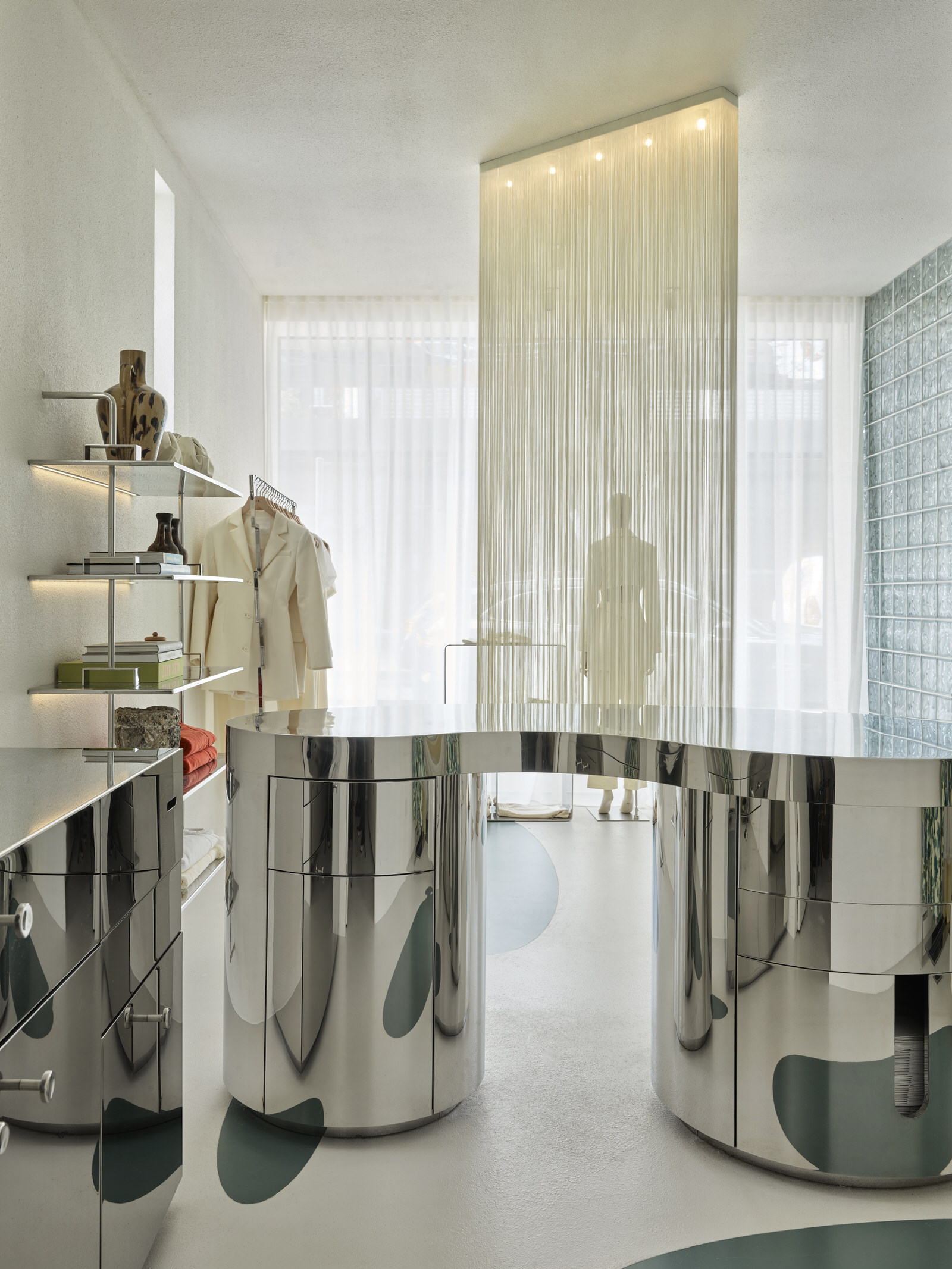 TamsinJohnson丨温和的情绪，SIRBONDIFLAGSHIP