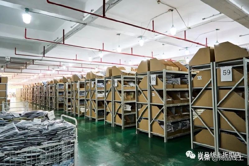 随便搭配半裙又好看又显腿长！【尚都比拉】女装，一口价49元任选