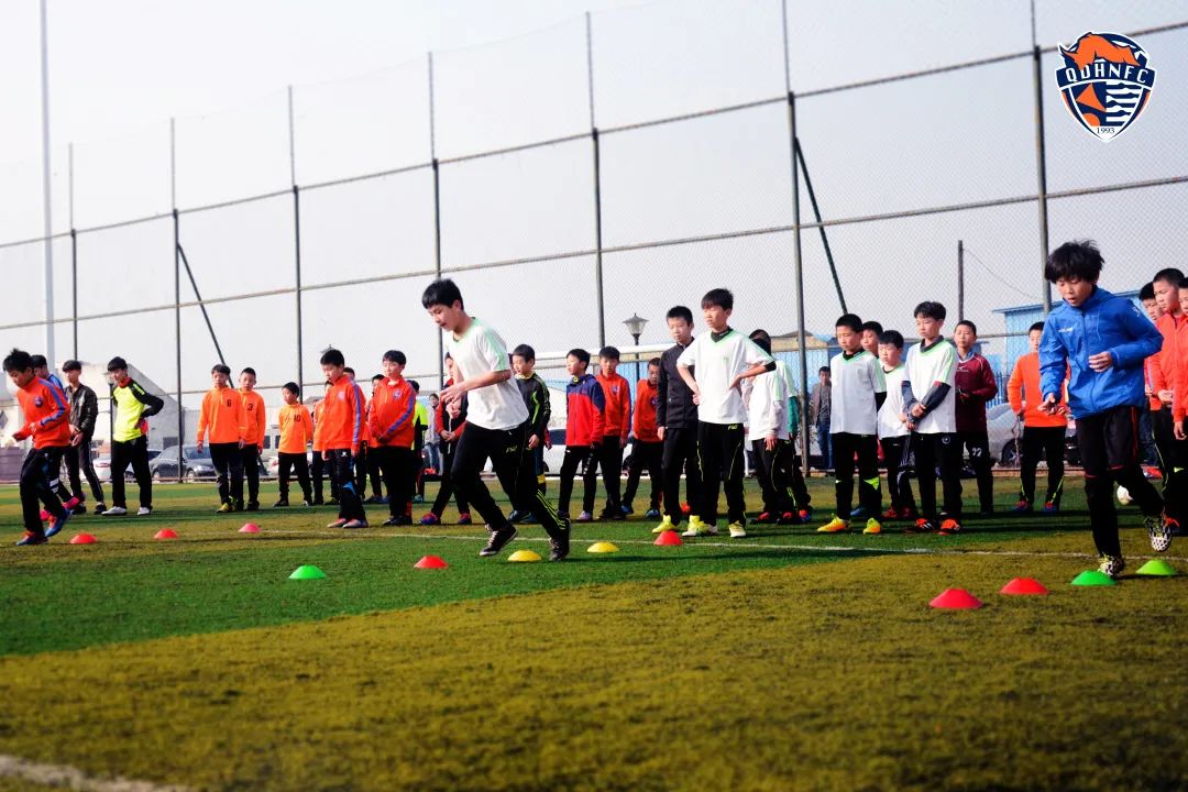 功勋元老18年再续海牛情结“同青岛共荣耀”青训模式转型升级