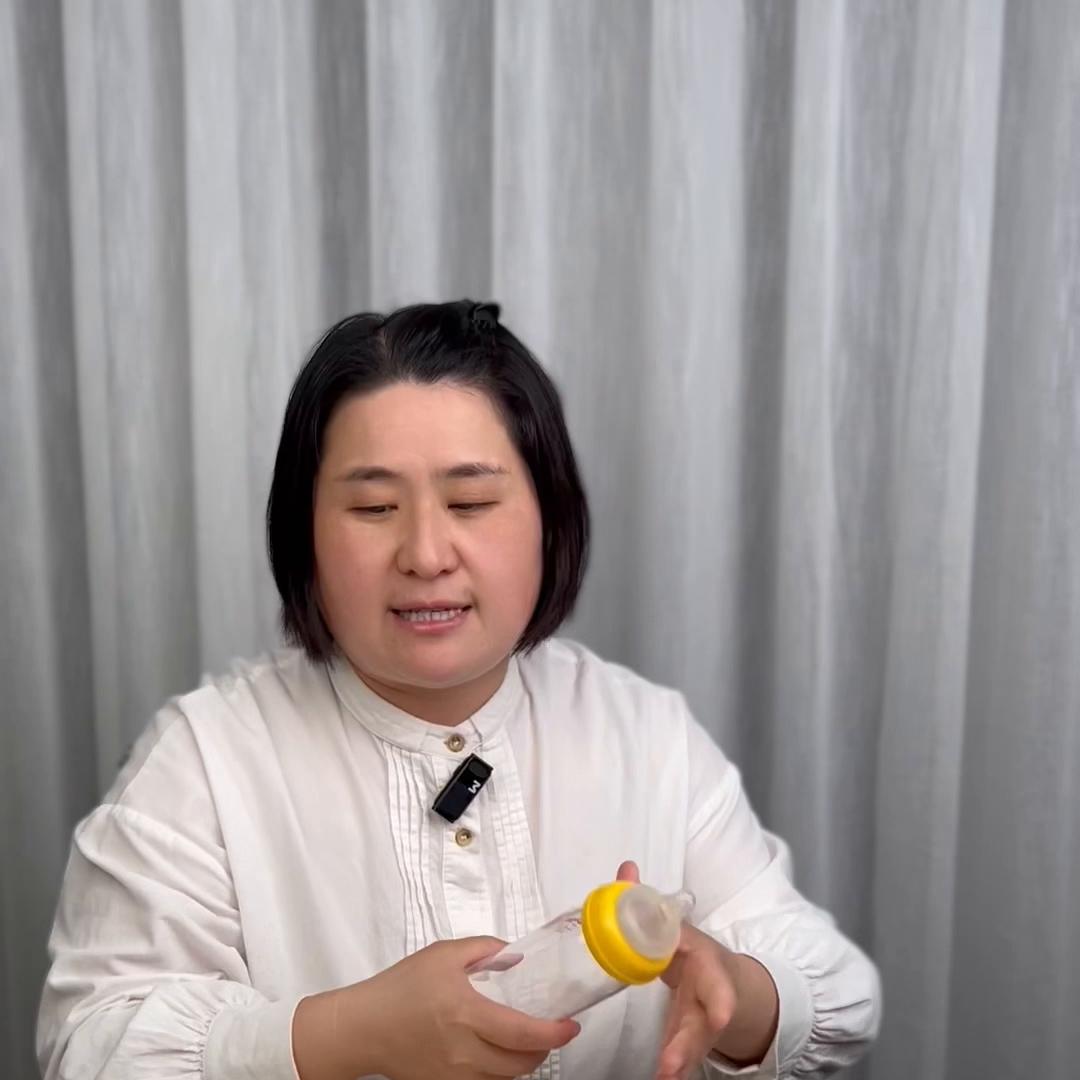 吃完睡不闹的宝宝正常吗,吃完奶宝宝不睡