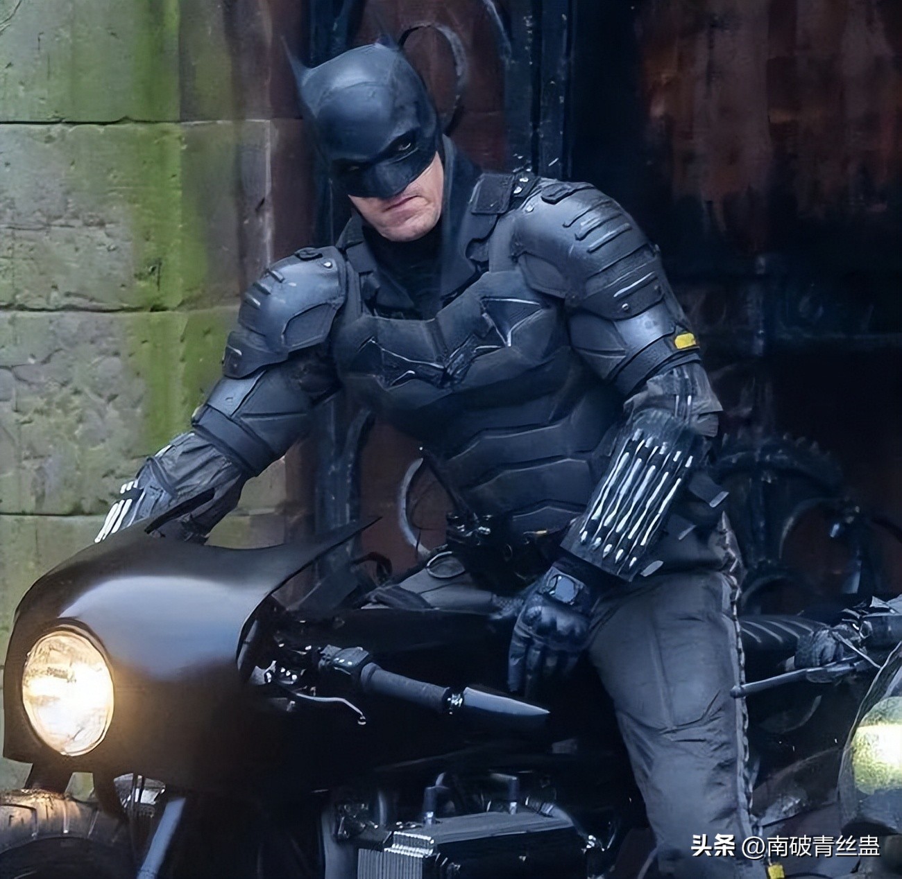 西方现代小说的叙事手法,西方现代小说创作的叙述技巧