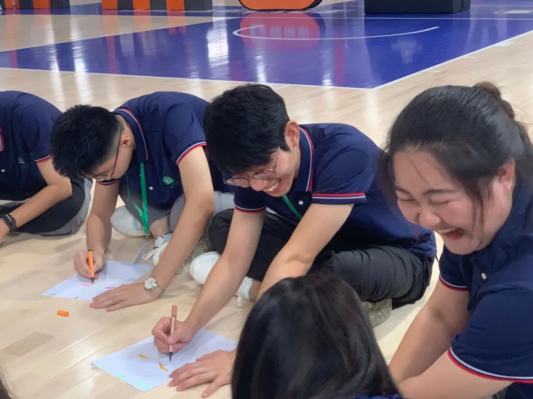 扬帆中慧梦想启航：亚太中慧集团2022届新员工入职培训圆满结束