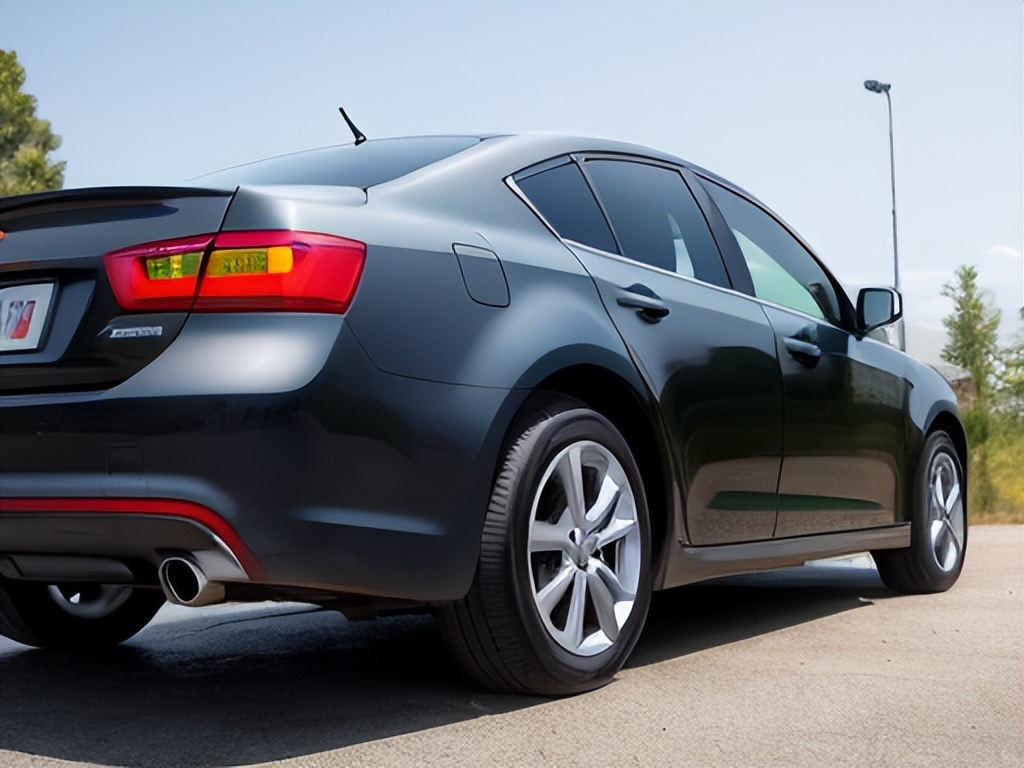 轮胎能跑多少万公里换一次,米其林轮胎几万公里换一次