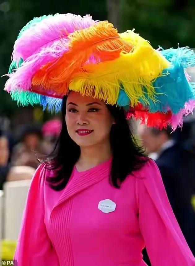 英国皇家赛马会衣服帽子,英国赛马帽子