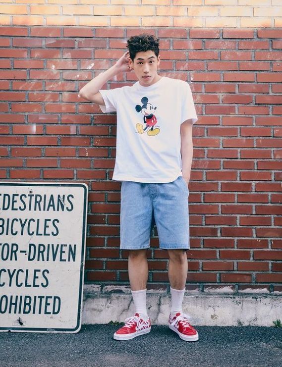 不到175的男生穿这3种裤子超显高,又胖又矮的男人穿什么裤子好看