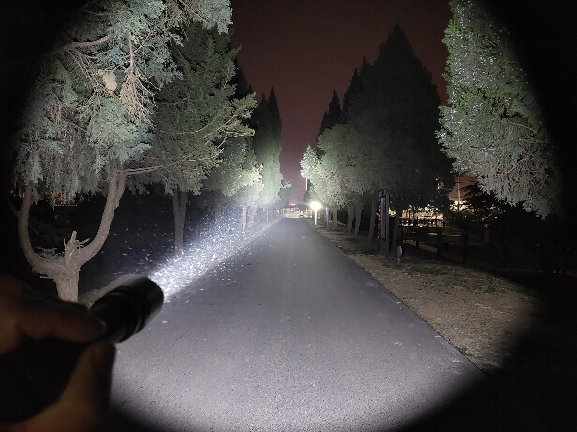 性能强悍再升级，Fenix菲尼克斯TK20RV2.0战术手电体验