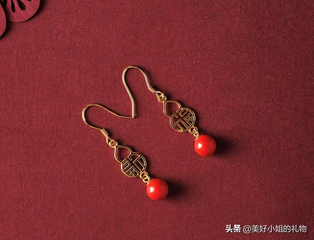 母亲节礼物40-50岁实用首饰套装,母亲节首饰礼物推荐