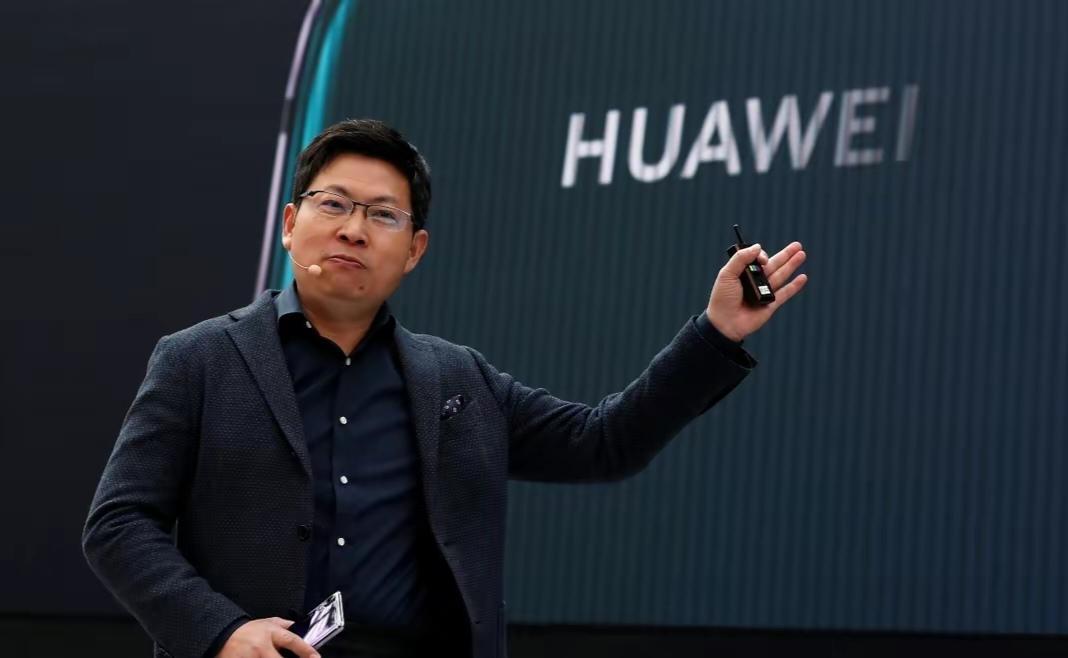 华为手机目前最值得入手的4款,华为手机目前最值得入手三款