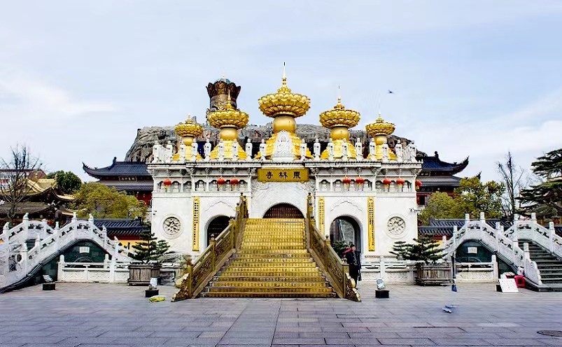 上海求平安去哪个寺庙,上海十大寺庙旅游景点