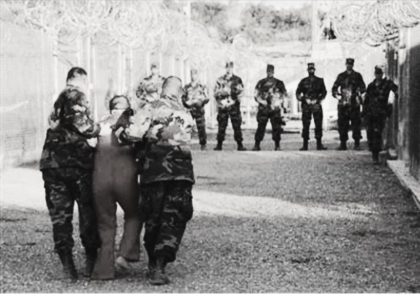 1999年，我军一少将部长参加聚餐，引起公安怀疑，逮捕后被判刑