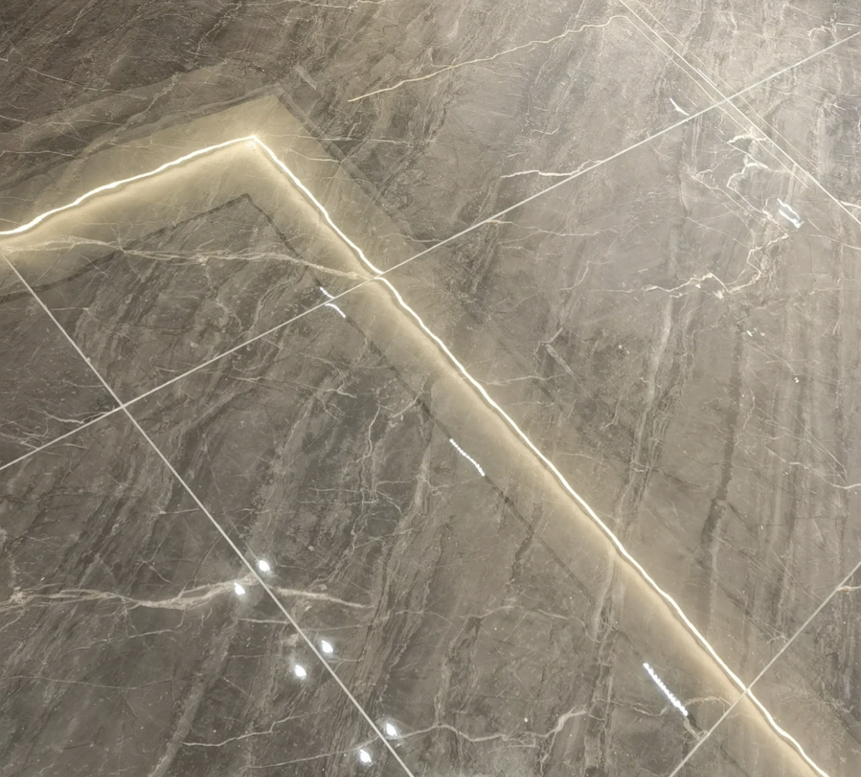 买瓷砖别再选烂大街的灰色,去买瓷砖有些瓷砖为什么不推荐