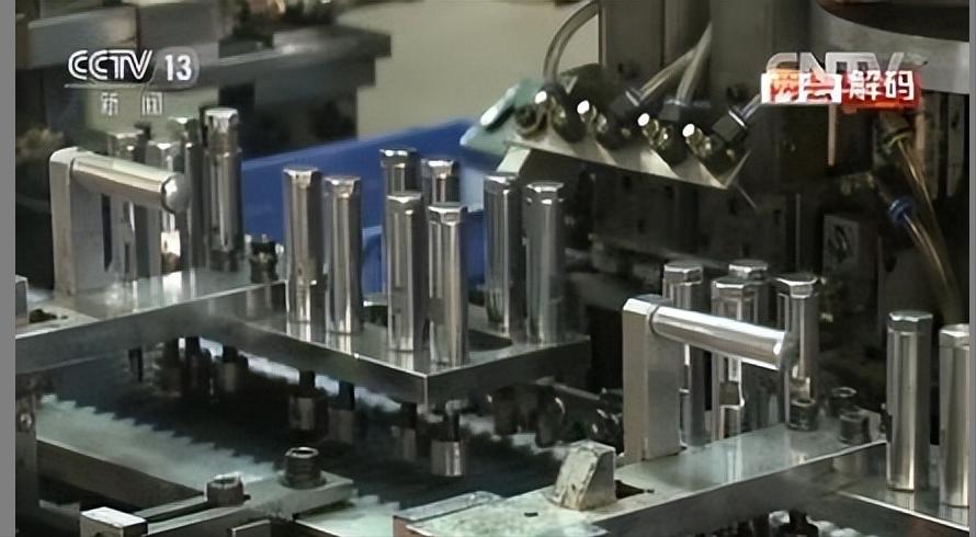 晨光是如何打败真彩的,晨光为什么能打败真彩