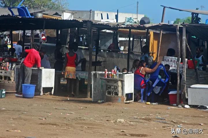 船舶非洲靠港，揭秘华人聘请当地女保姆的秘密，真实原因让人羞涩