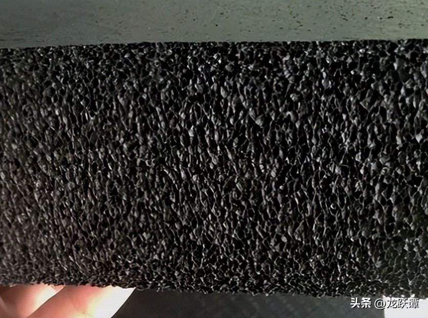 如何分析EPDM对VMQ硅橡胶泡沫发泡行为及力学性能的影响？