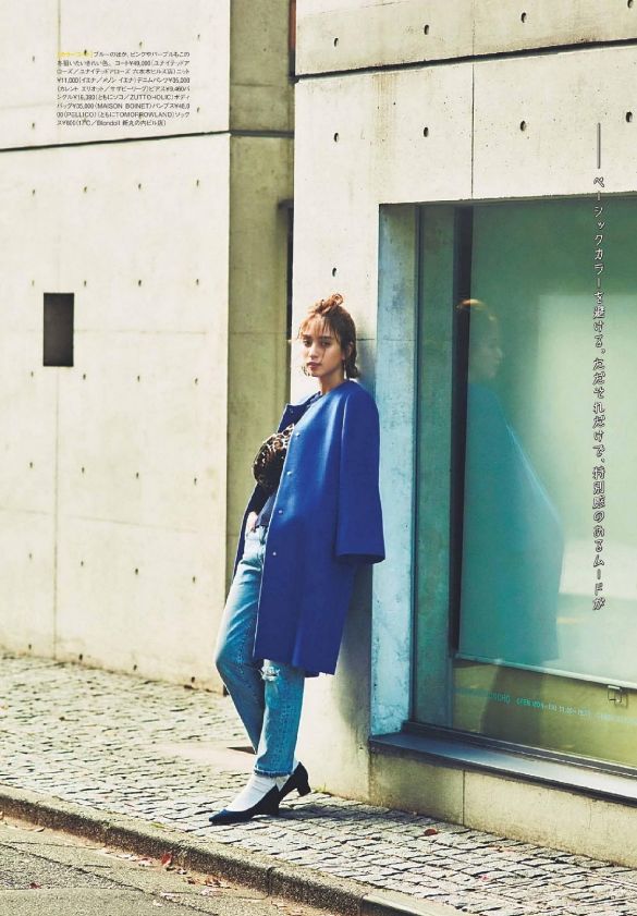 蓝色穿出秋冬高级感,蓝色穿出春天的高级感