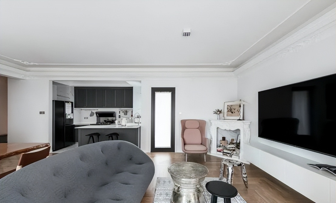 成都35岁单身钢琴老师的180㎡独居住宅，浪漫优雅，让人一见钟情