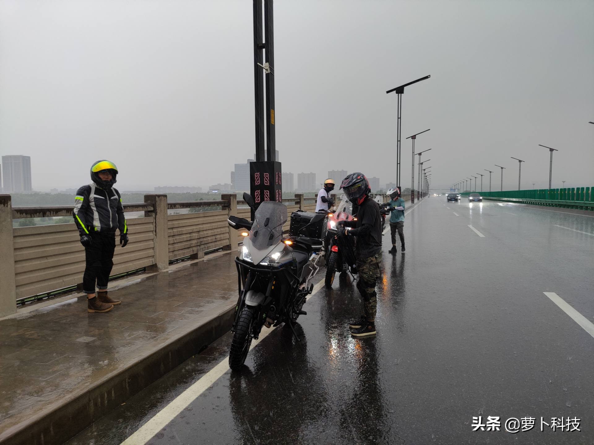 莫里尼x-cape650,x-cape650