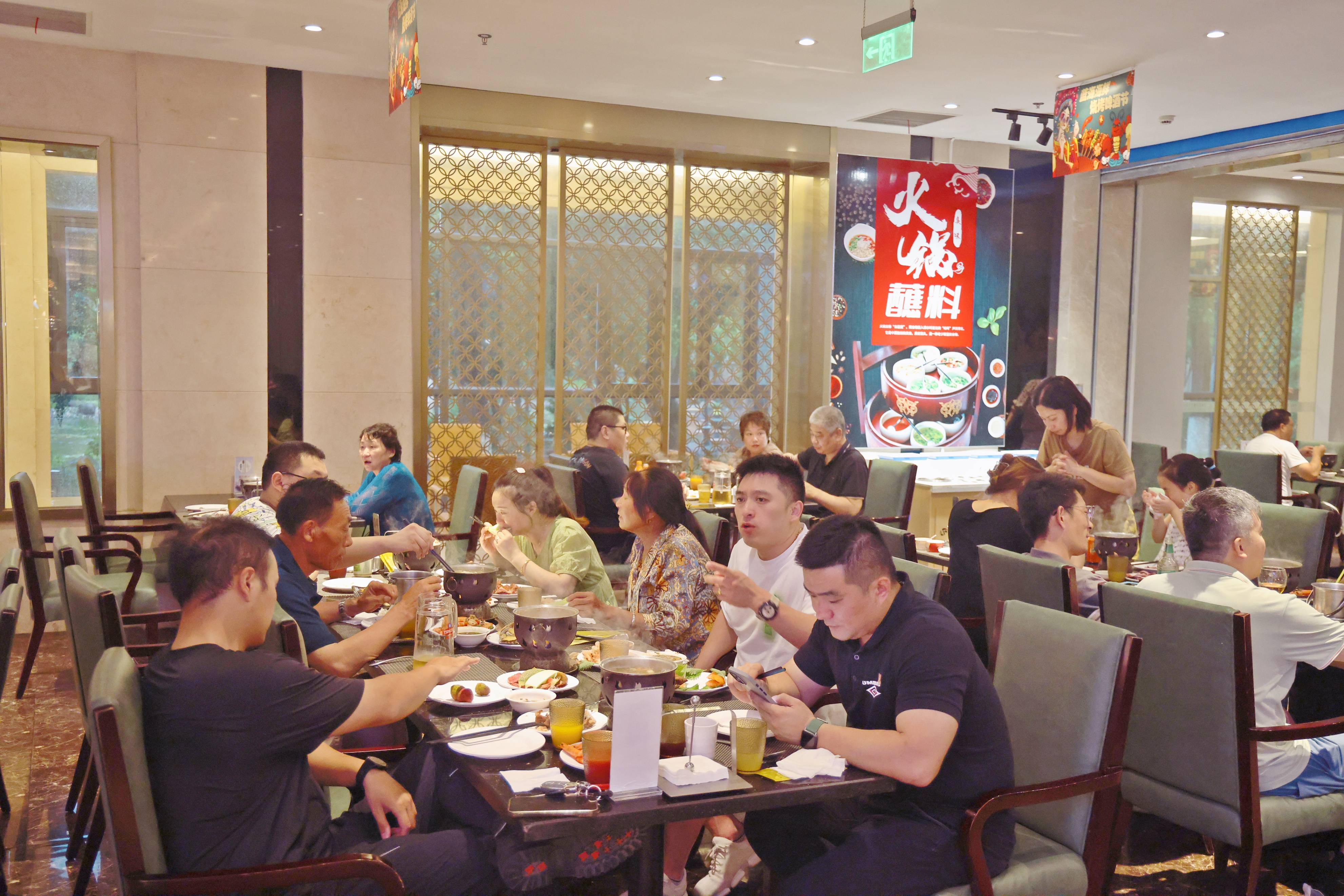 蓝钻海鲜自助餐排行榜,蓝钻海鲜自助餐厅在哪里