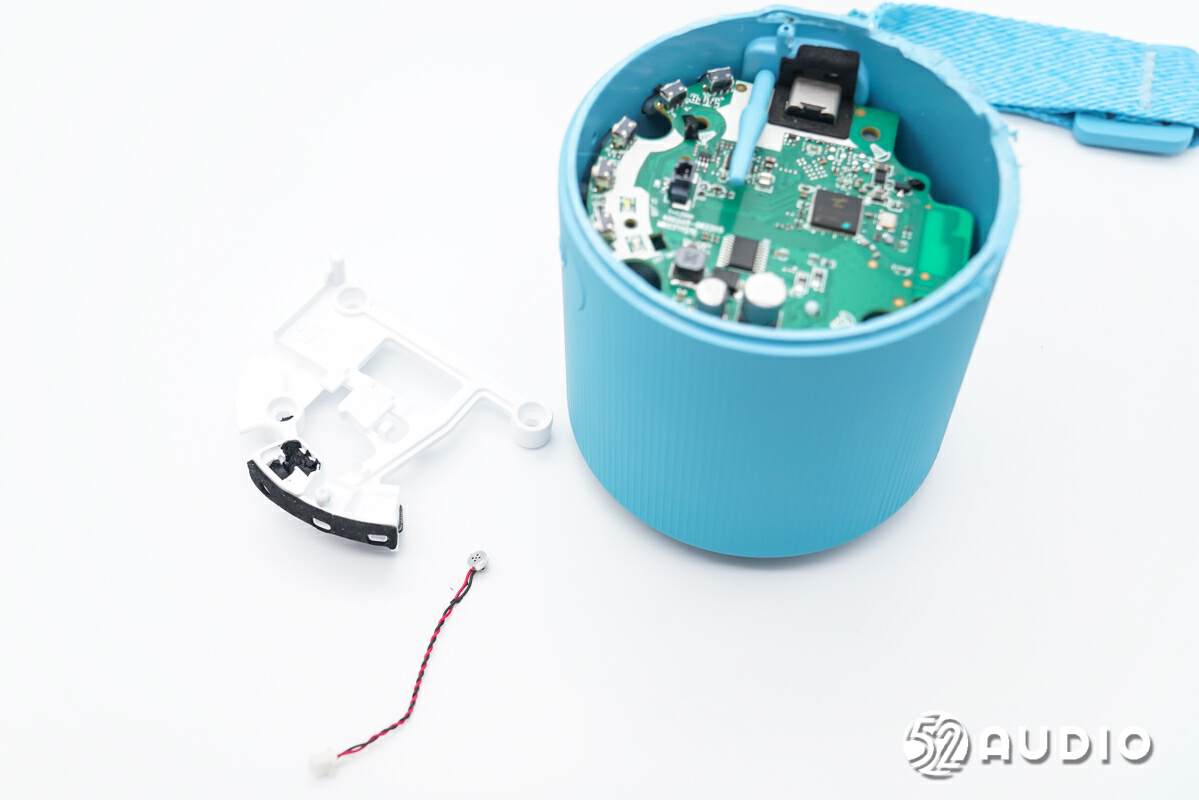 索尼srs-xb01便携式无线蓝牙音箱,索尼srsxb13和xb100哪个好