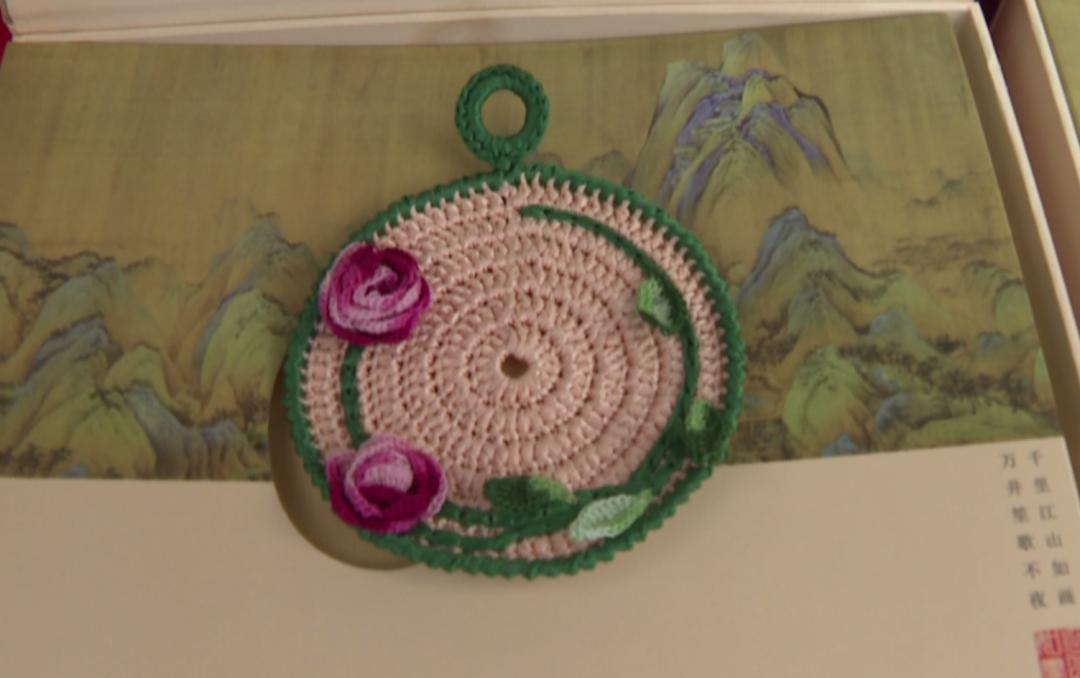 临朐县非遗钩针编织技艺传承人,临朐非遗钩织的报道