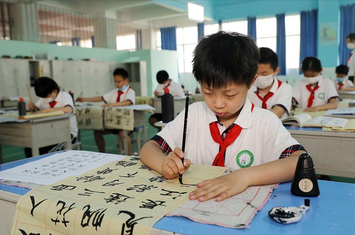 孩子的兴趣班不退费,孩子兴趣班上了中途出来不肯上