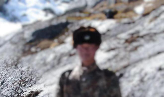 《失犬*藏西**老兵与神秘圣僧的相遇》