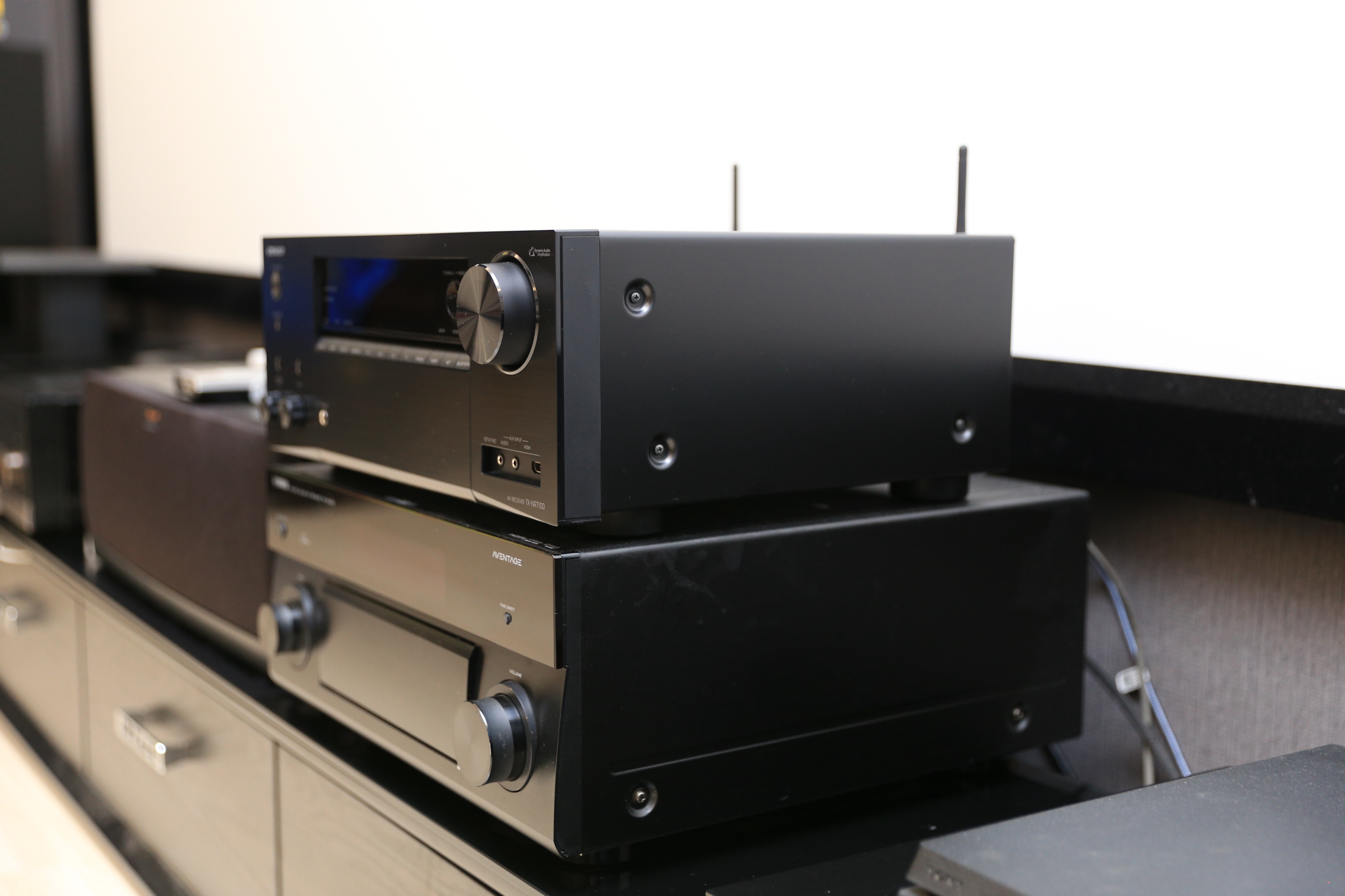 安桥7100功放与天龙3800哪个好,天逸2900和安桥nr7100哪个好