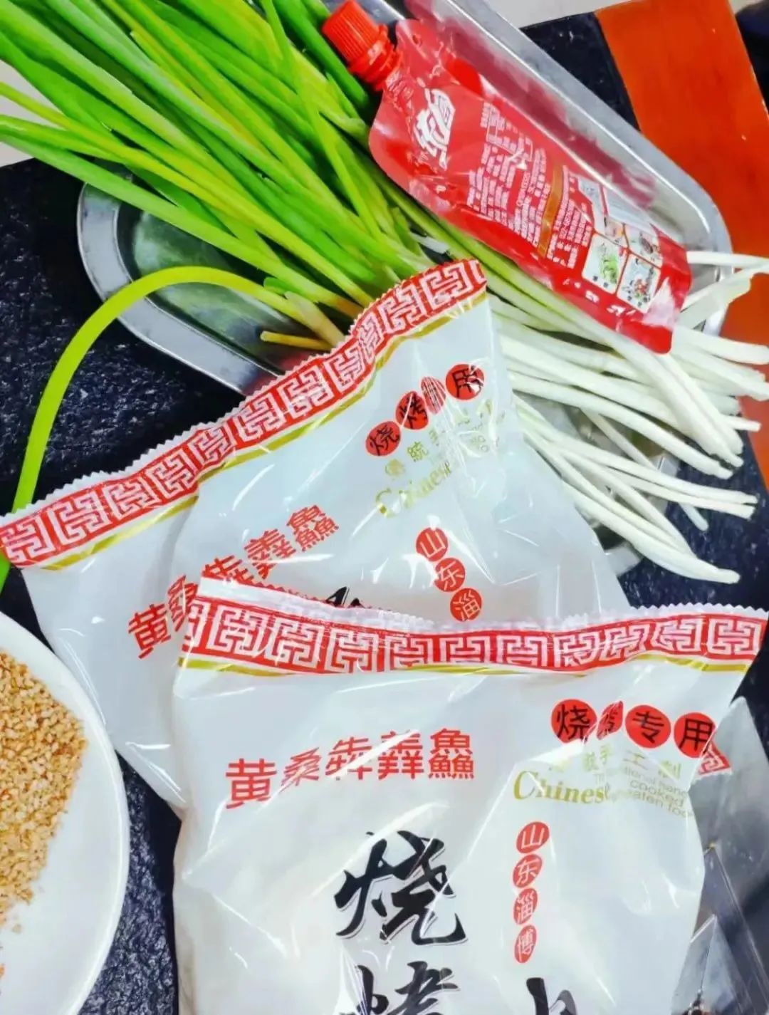 淄博烧烤炸裂整个烧烤界,爆火的淄博烧烤