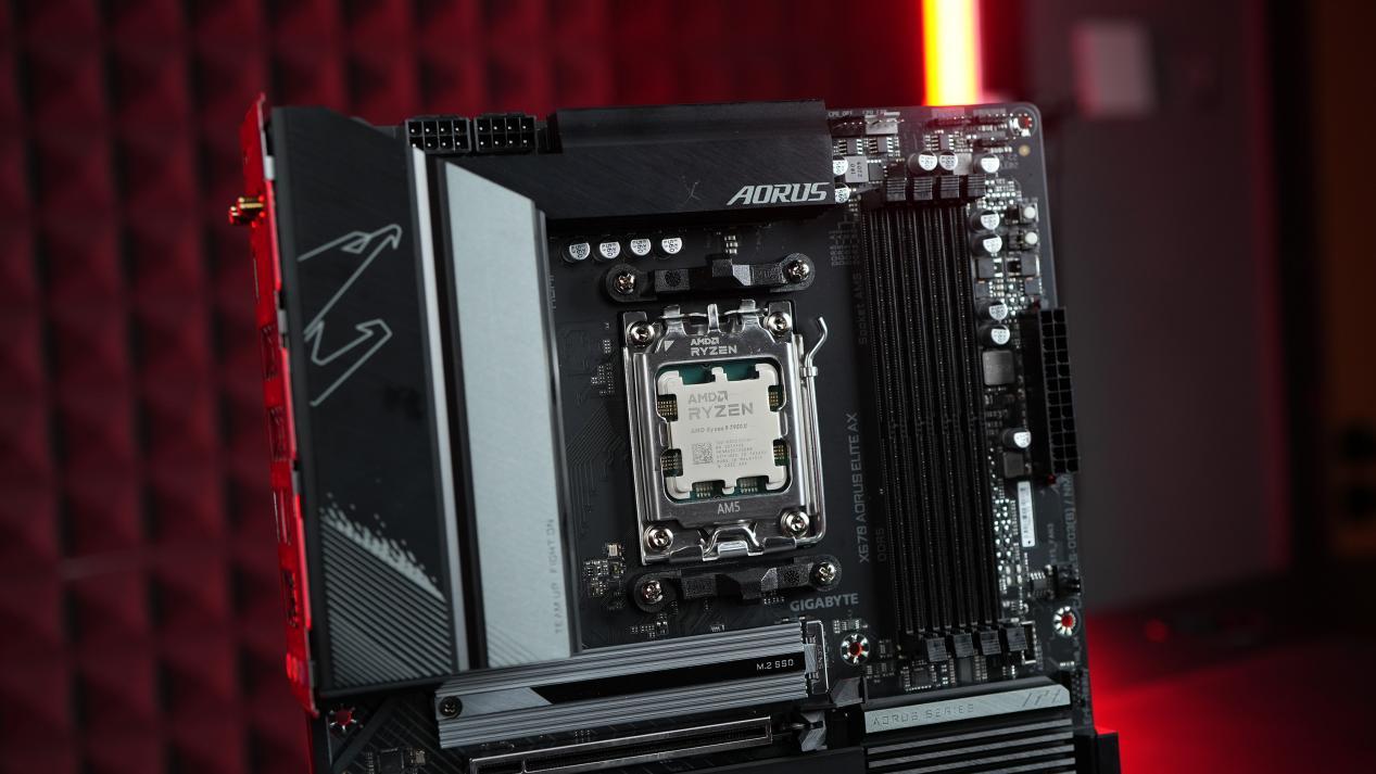 amd锐龙7000u处理器核显性能,amd锐龙7000相当于酷睿什么级别