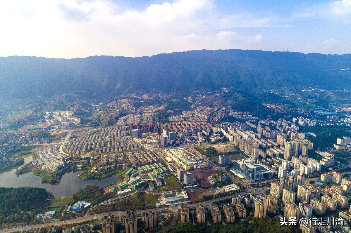 北碚为什么算主城区,北碚区离渝中区有多远