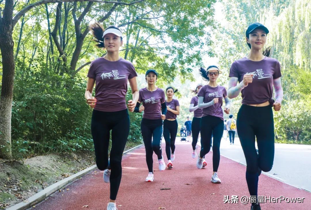 夏季跑步十大法则,夏日夜跑的苦与乐