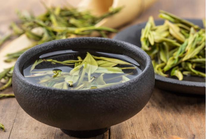 哪种茶叶品种有绿茶味道的茶最好,中国茶叶最好喝的是哪种茶