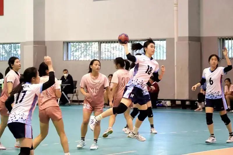 青春飞扬现场表演,市运会赛场上的精彩瞬间