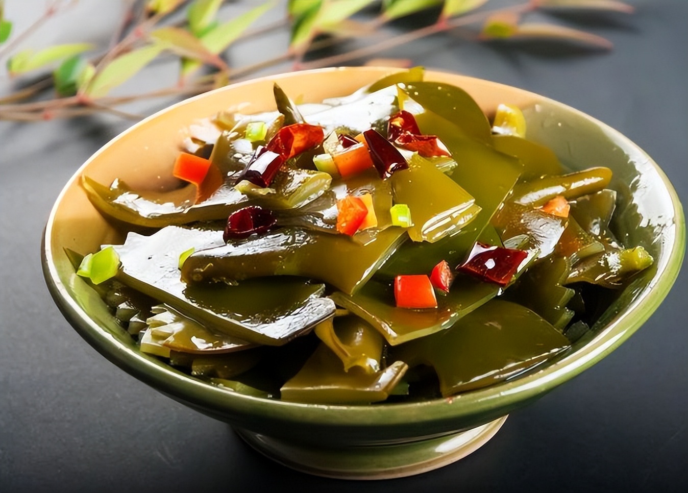 胆固醇血脂高有哪些食物不能吃,什么食物降血脂和胆固醇还护肝