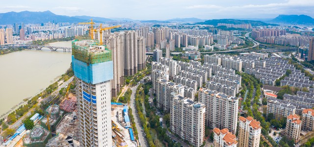 李嘉诚预言要成真了?中国41.5%的城镇家庭，或将遇到三个难题