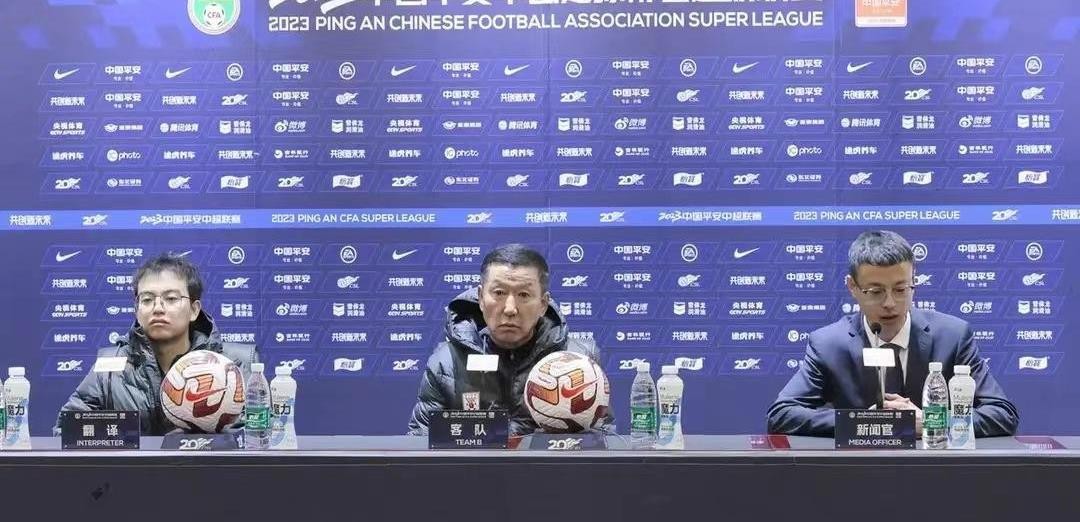 崔康熙辞去申花主帅,崔康熙为啥不接任中国主教练