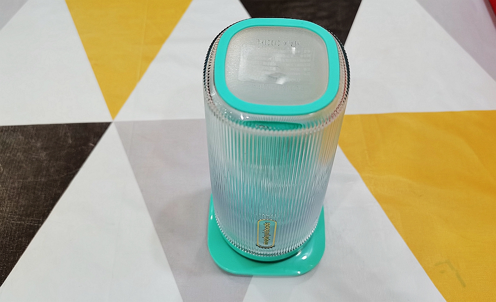 摩飞便携榨汁杯榨橙汁,摩飞便携式榨汁杯怎么用