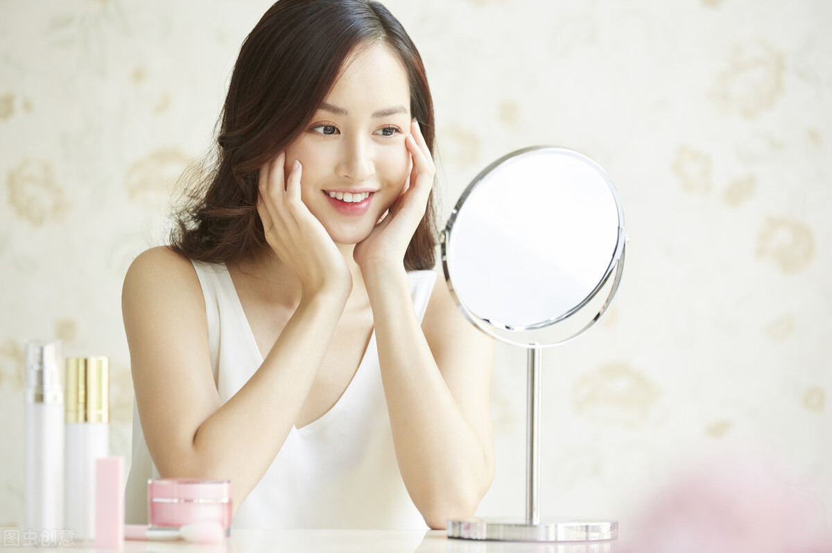 虾青素精华液用在护肤品哪个步骤,护肤品的步骤是怎样的