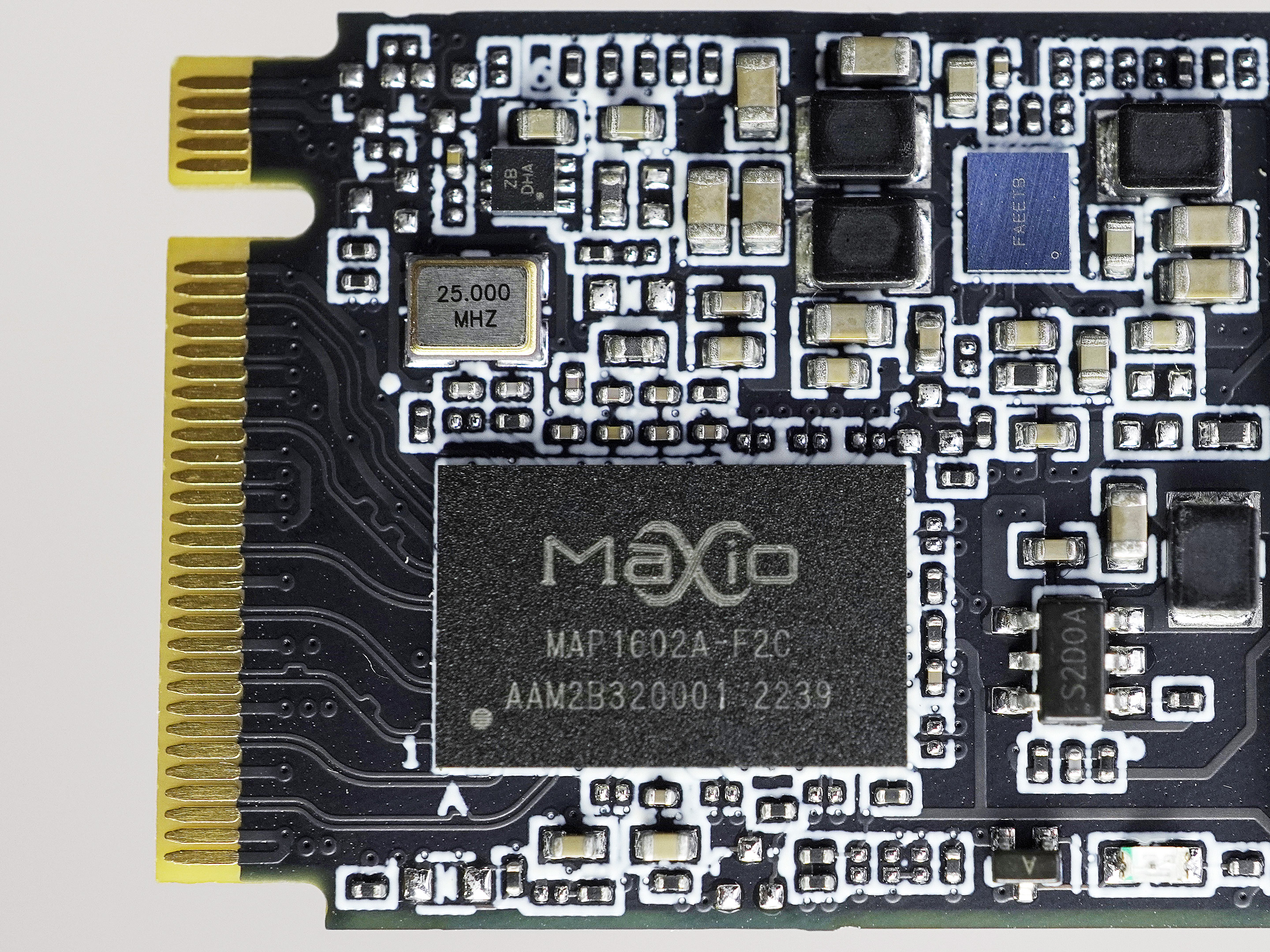 pcie4.0固态硬盘横向评测,ssd固态硬盘排行榜最新型号