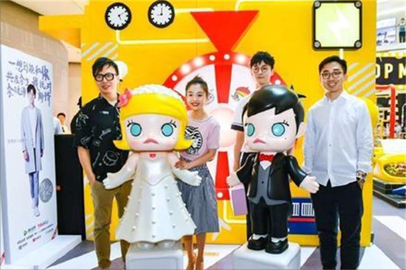 32岁小伙开店创业,30岁小伙白手起家