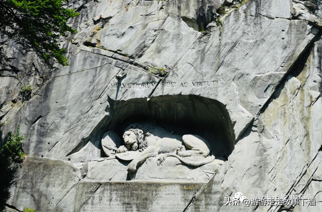 欧洲瑞士旅游线路,卢塞恩金色山口观光火车