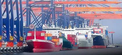 集装箱海运价格飙升的原因,国际集装箱海运市场最新状况