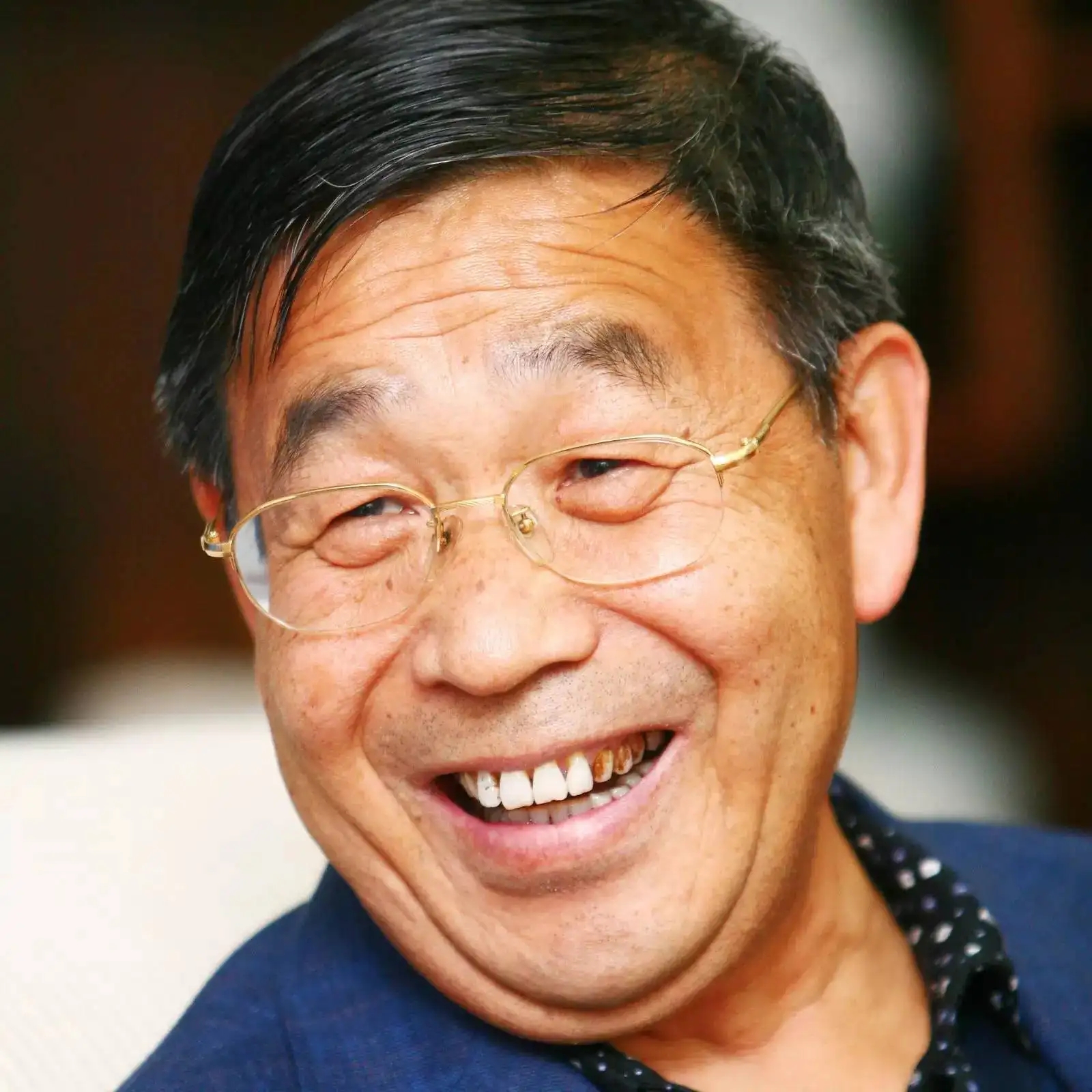 四十岁白手起家前十富豪榜,十大富豪白手起家