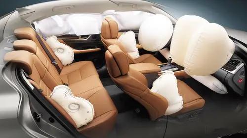 汽车安全气囊是怎样的一个原理,汽车的安全气囊运用的是什么原理
