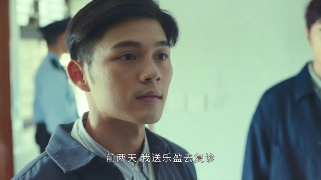 4集就下线8人，演员大换血，刚播就上17个热搜，《法证5》真爆了