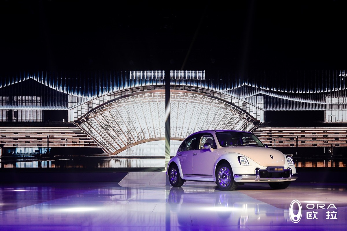 欧拉芭蕾猫携手张若昀进军时尚圈，打造欧拉女人时尚空间