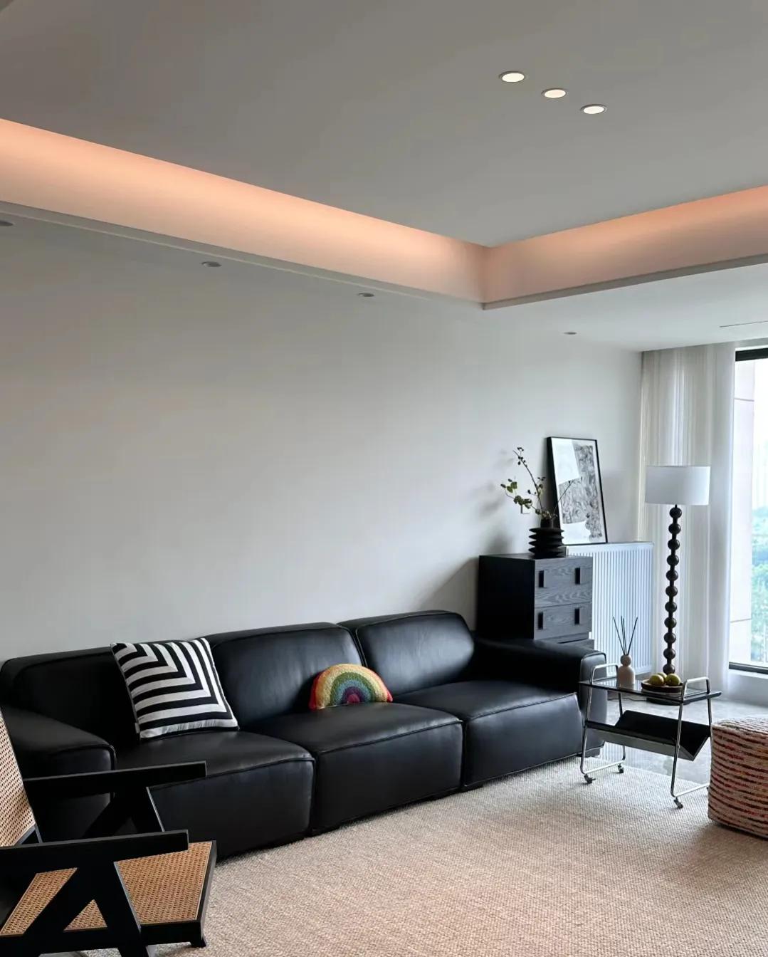 138骞宠璁′笉淇楁皵,缇庡コ鏅掕嚜瀹剁殑璞畢瑁呬慨