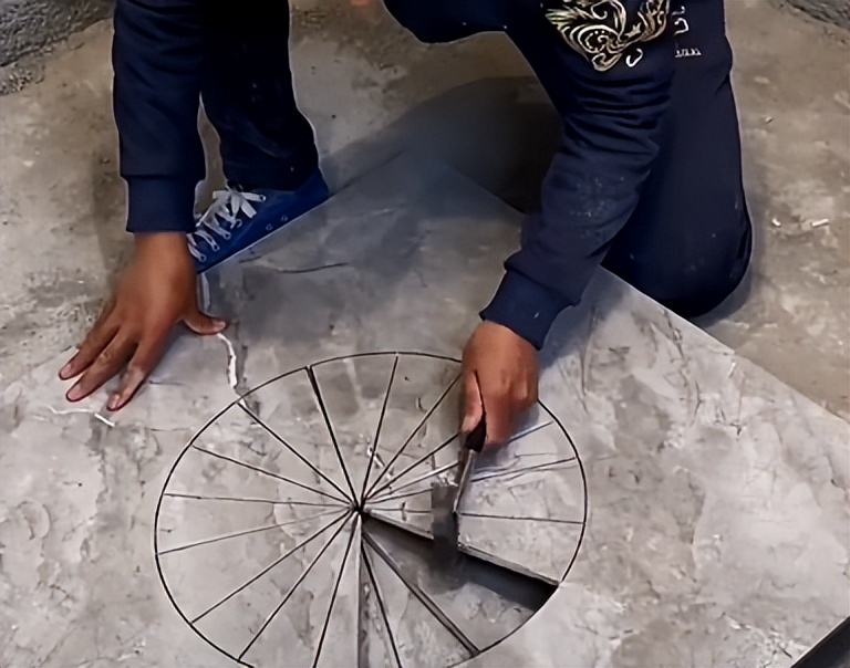 小安哥花式铺瓷砖,小安哥花式贴砖