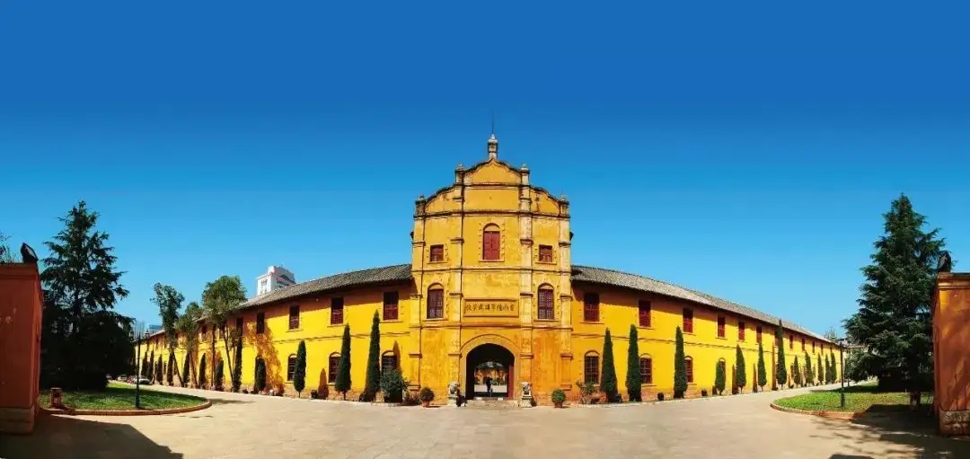 云南旅游攻略昆明景点有哪些,云南昆明旅游攻略自由行路线