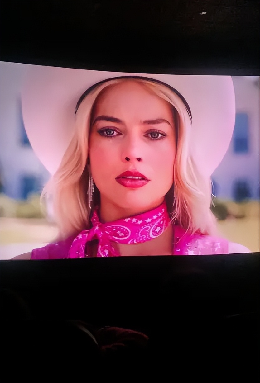 “芭本海默”火遍TikTok，明星网友疯狂整活，连诺兰都不放过？